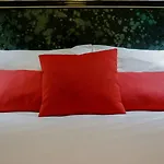 Napoleon Hotel 2*
