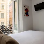 Napoleon Hotel