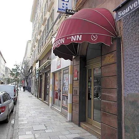 Napoleon Hotell 2*