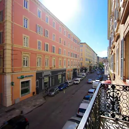 Hotel Napoleon 2*