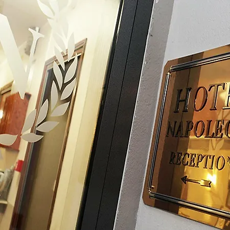 Napoleon Hotell 2*