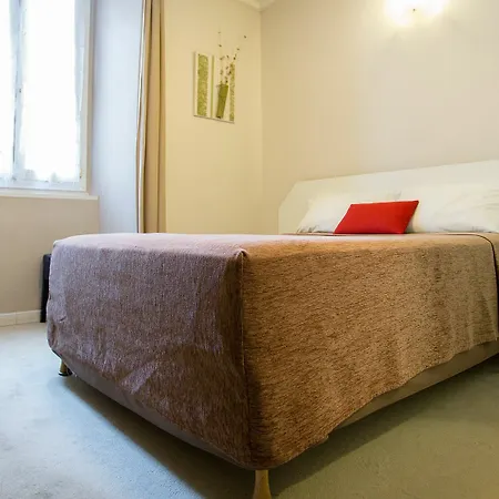 Napoleon 바스티아