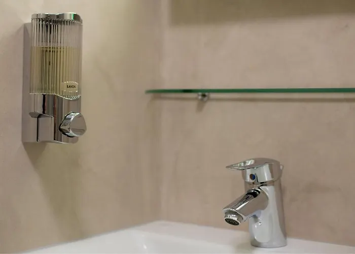 Napoléon 2* Bastia (Corsica)